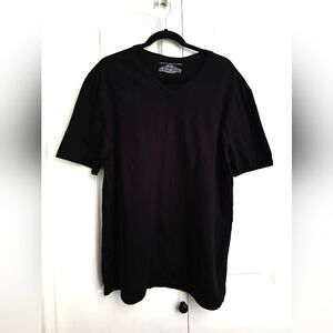 Tommy Hilfiger Black V-Neck Men's Short Sleeve T-Shirt Sz XL